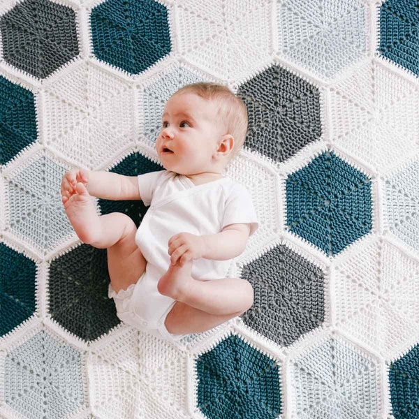 Crochet Pattern / Easy Blanket Made From Hexagons / Join As You Go Baby Blanket / Baby Shower Gift / Quinn Hexie Crochet Blanket Pattern PDF