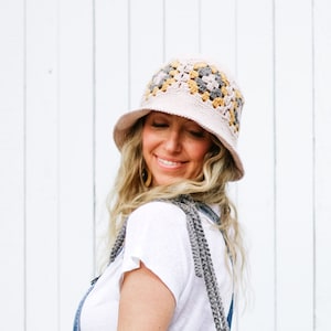 Crochet Pattern / Bucket Hat Crochet Pattern / Crochet Sun Hat / Hat With Brim / Granny Square Hat / Halcyon Bucket Hat Crochet Pattern PDF