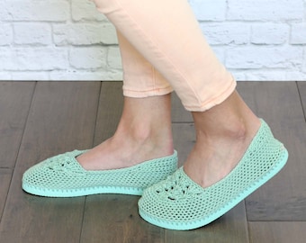 lightweight slippers