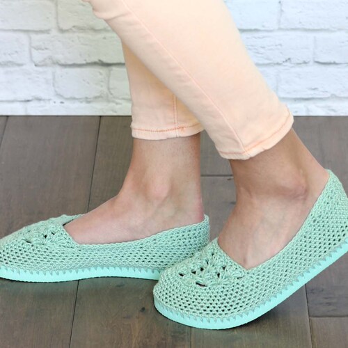 crochet pattern lightweight slippers with flip flop soles etsy