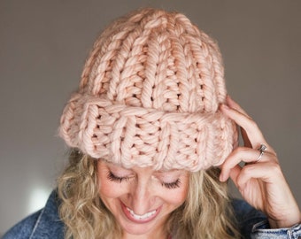 Knitting Pattern / 1.5 Hours Beanie / Unisex Chunky Hat / Easy Knit Hat / One Skein / Straight Needles / Knit Flat Chunky Hat Pattern PDF
