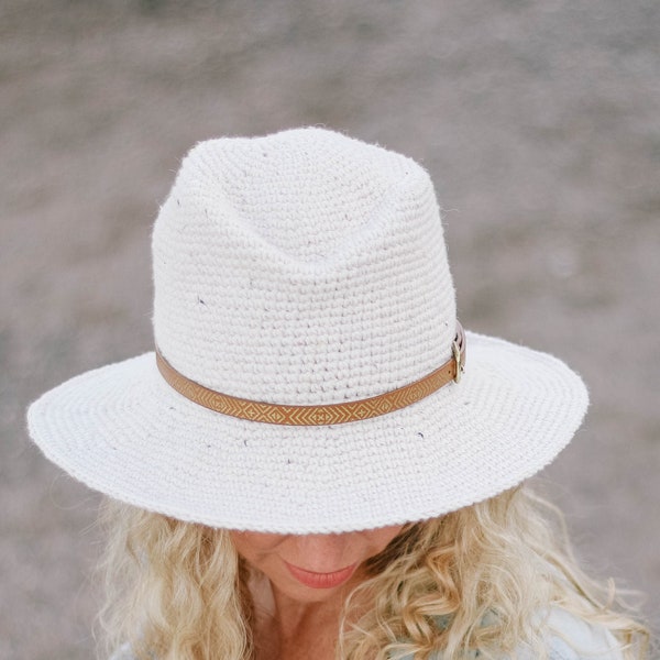 Crochet Pattern / Crochet Hat / Sun Hat / Stiff Brim Hat / Women's Cowboy Hat / Cleo Wide Brim Fedora Crochet Pattern PDF