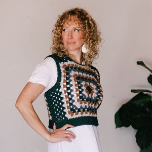 Crochet Pattern / Easy Crochet Vest / Granny Square Vest / Retro / Vintage / Sweater Vest Pattern / Renewal Granny Square Vest Pattern PDF