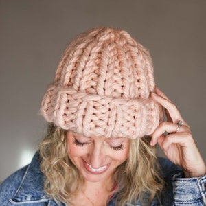 Knitting Pattern / 1.5 Hours Beanie / Unisex Chunky Hat / Easy Knit Hat / One Skein / Straight Needles / Knit Flat Chunky Hat Pattern PDF image 1