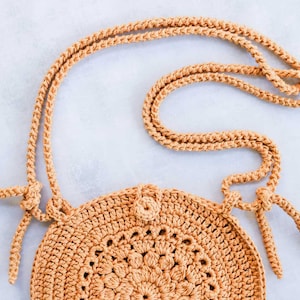 Crochet Pattern / Round Crochet Hippie Purse / Easy Boho Purse / Round Bohemian Bag / Fringe / Street Fair Boho Purse Pattern PDF image 7