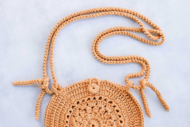 Crochet Pattern / Round Crochet Hippie Purse / Easy Boho Purse / Round Bohemian Bag / Fringe / Street Fair Boho Purse Pattern PDF image 7