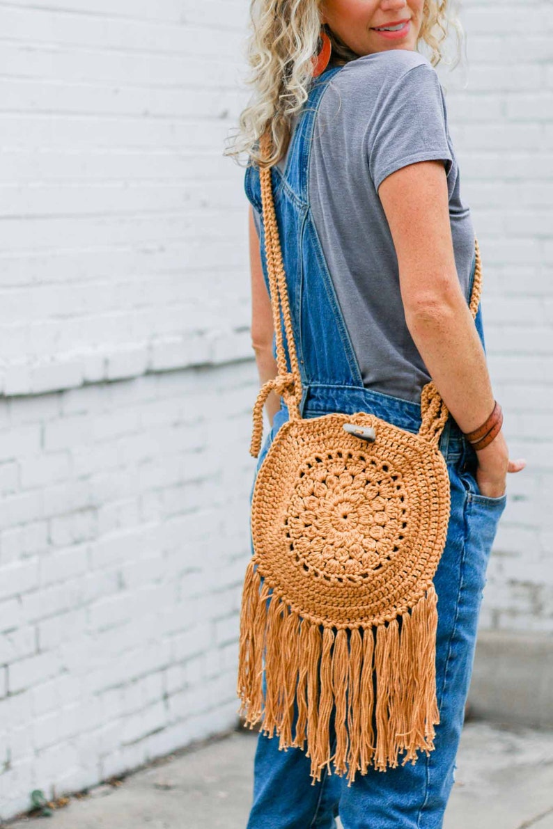 Crochet Pattern / Round Crochet Hippie Purse / Easy Boho Purse / Round Bohemian Bag / Fringe / Street Fair Boho Purse Pattern PDF image 4