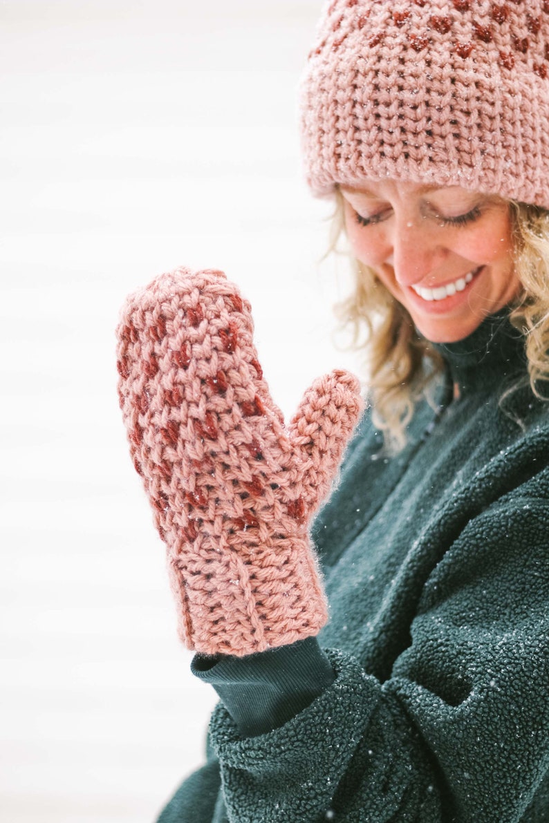 Crochet Pattern / Crochet Mittens / Knit-Look Crochet Pattern / Easy Chunky Mittens / Winter Crochet Patterns / Morning Mittens Pattern PDF image 6