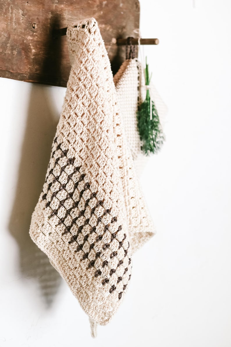 Crochet Pattern / Farmhouse Decor / Crochet Bath Towel / Cotton Hand Towel / Gift Idea / Quick Crochet Project / Casita Tea Towel PDF image 2