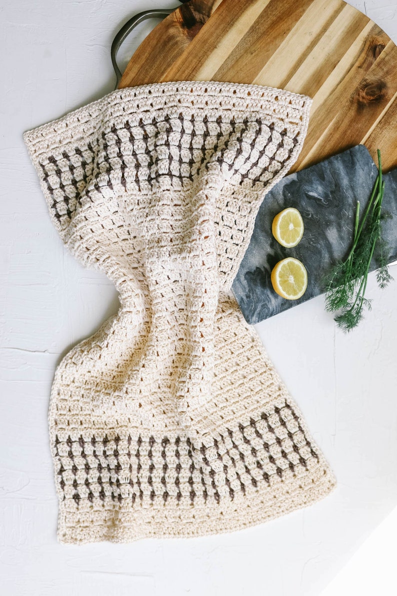 Crochet Pattern / Farmhouse Decor / Crochet Bath Towel / Cotton Hand Towel / Gift Idea / Quick Crochet Project / Casita Tea Towel PDF image 1