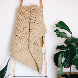 Crochet Pattern / Chunky Crochet Blanket / Lap Blanket / Afghan / Throw Blanket / Baby / This and That Sampler Crochet Blanket Pattern PDF
