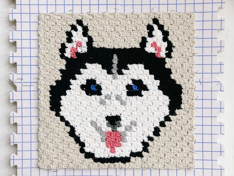 Crochet Pattern / Husky Dog Portrait / C2C Dog Blanket / Puppy Graphgan / Wolf Pillow / Best in Show C2C Dog Blanket Crochet Pattern PDF image 1