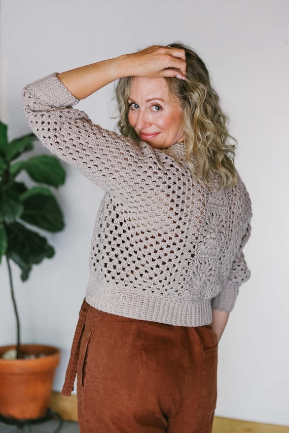 Crochet PATTERN & VIDEO / Granny Square Cropped Cardigan / Hexagon Sweater / Granny Stitch Hexagons / Zinnia Hexagon Cardi E-Book PDF