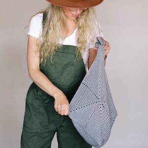 Crochet Pattern / Easy Crochet Tote Bag / Origami Crochet Purse / Seamless Market Bag / Beginner / Tradecraft Tote Crochet Bag Pattern PDF image 3