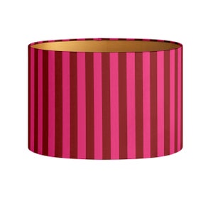 Lampshade Jackie Fuchsia - Striped Pattern Print - Lighting - Handmade - Luxury - Decorative - Sustainable cotton - Fabric - Oval - Round