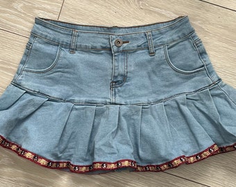 Custom college jean skirt| College bed party