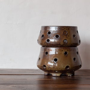 Berry Colander
