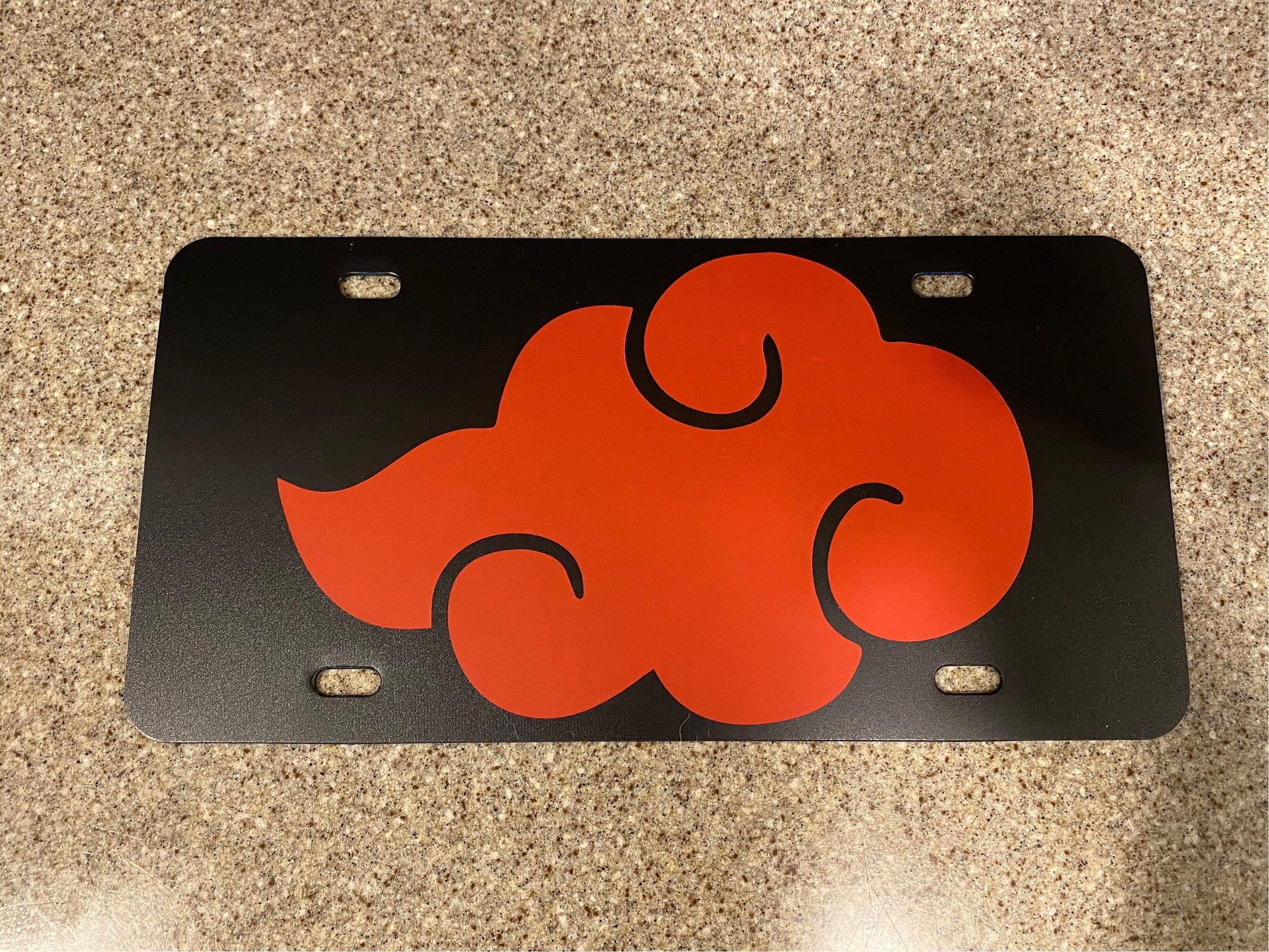 Akatsuki Nuvens Vermelhas Placa Decorativa Car Front Vanity Tag Metal  Alumínio EUA Tamanho - AliExpress