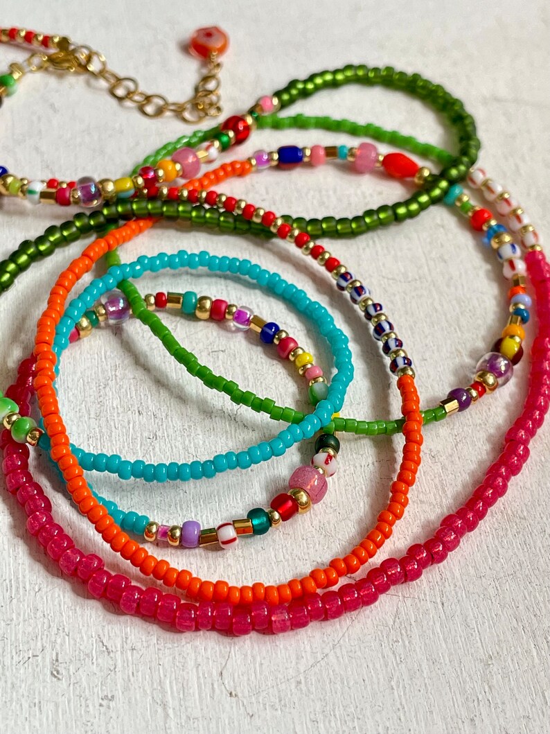 Lange ketting kleurrijke kralen parelketting armband wikkel turquoise rood groen oranje boho stijl hippieketting afbeelding 7