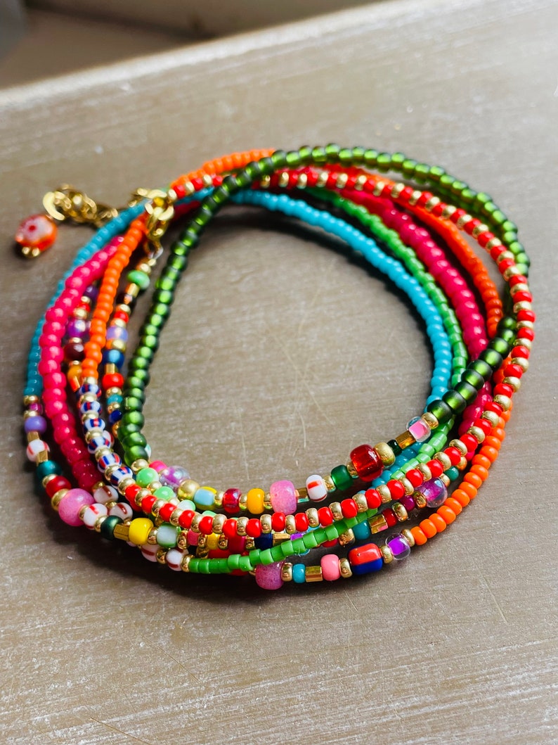 Lange ketting kleurrijke kralen parelketting armband wikkel turquoise rood groen oranje boho stijl hippieketting afbeelding 9