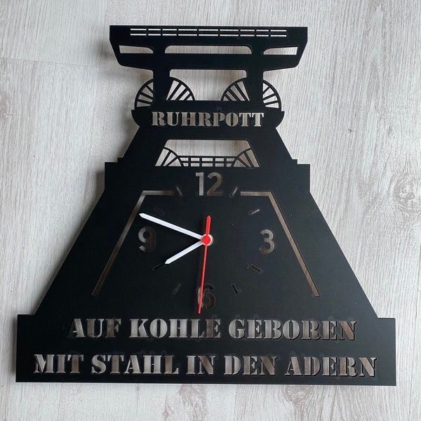 Förderturm Uhr