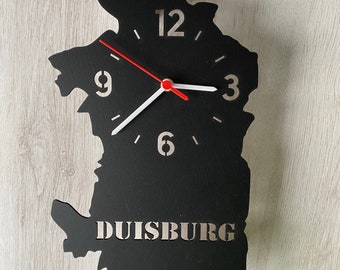 Duisburg clock / outline of Duisburg
