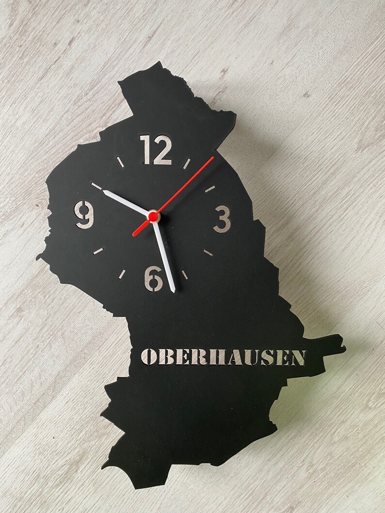 Oberhausen Uhr / Umriss Oberhausen Bild 1