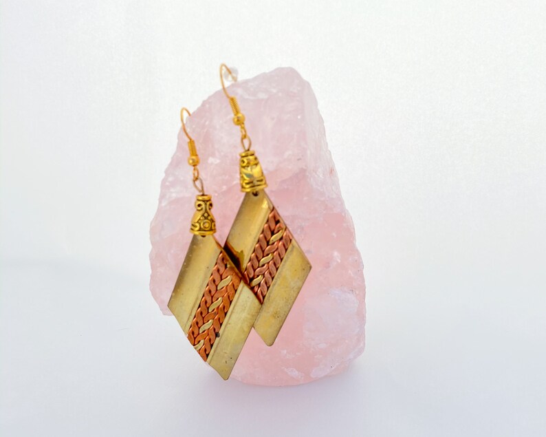 Vintage Gold /& Copper Earrings