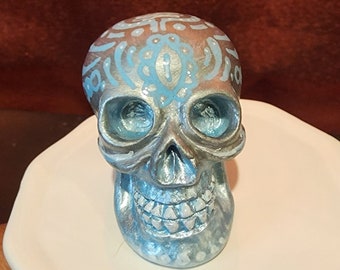 Cold Metallic Tiny Skull