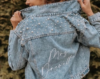 Mrs Pearl Jean Jacket | Custom Bride Jean Jacket | Mrs Denim Jacket | Personalized Jean Jacket | Bridal Gift | Bridal Pearls