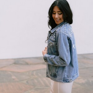 Giacca di jeans con perle on sale