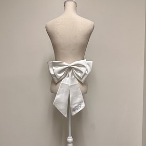 Embroidered bow for bridal dress