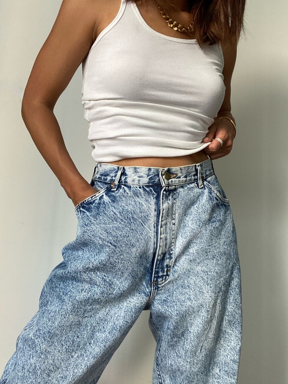 High Waist Vintage Mom Jeans