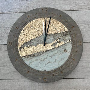 Long Island Sound Tide Clock, 16.50" Diameter