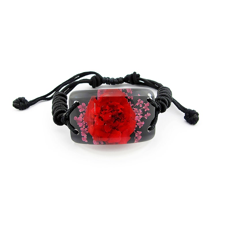 Real Rose Bracelet 1.3x0.9x0.5 in