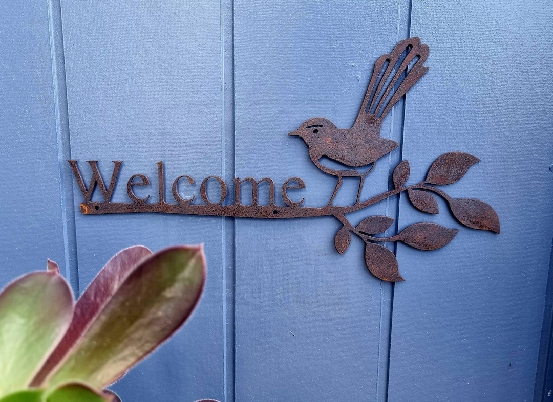 Willy Wagtail Sign, Fantail, Rusty Willy Wagtail, Willy Wagtail