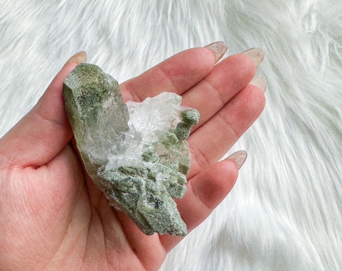 Mini chlorite quartz mineral specimen | premium crystal cluster | crystal healing home decoration | healing crystal | crystal decoration