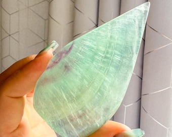 Green fluorite flame point healing crystal home decoration meditation | gift for her |gift for him |crystal gift