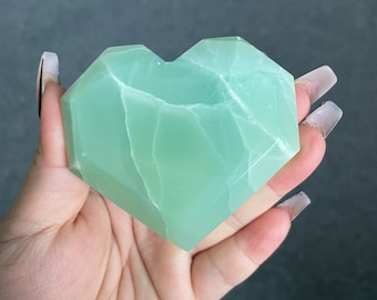 Pistachio calcite heart | crystal heart reiki healing meditation crystal healing journey home decoration