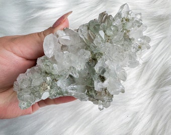 chlorite quartz mineral specimen | premium quartz crystal cluster | crystal healing home decoration | healing crystal | crystal decoration