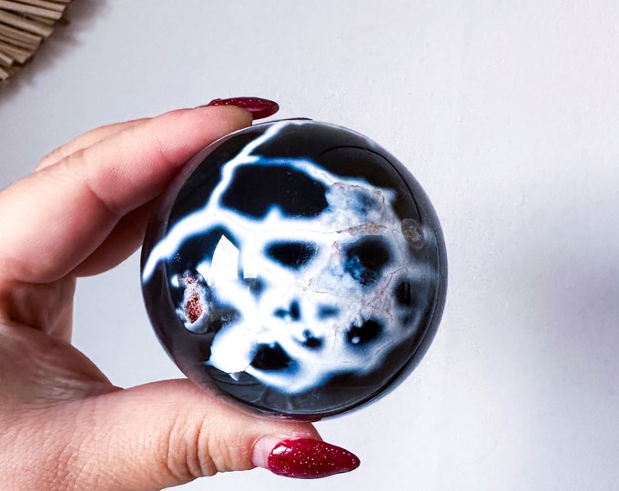 Orca Agate natural crystal sphere| unique crystal home decor| Tranquility home style | Earthy decor | Oceanic decor | unique gift idea