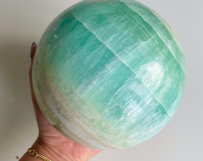 Pistachio calcite 3kg XL Large crystal sphere healing crystal healing journey home decoration