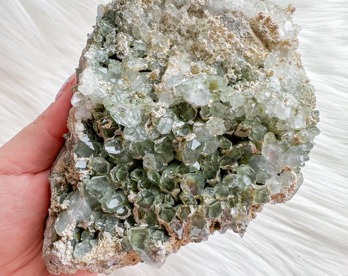 chlorite quartz mineral specimen | premium quartz crystal cluster | crystal healing home decoration | healing crystal | crystal decoration