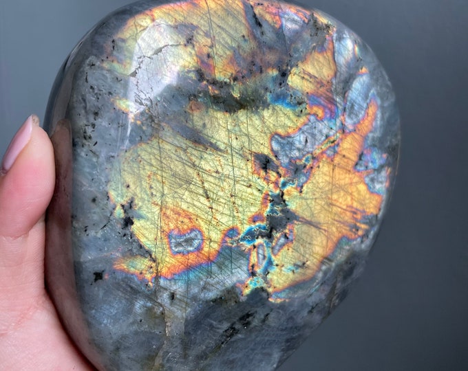 Premium Labradorite freeform Healing Crystal home decor