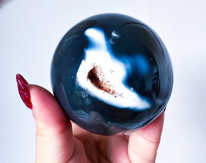Orca Agate natural crystal sphere| unique crystal home decor| Tranquility home style | Earthy decor | Oceanic decor | unique gift idea