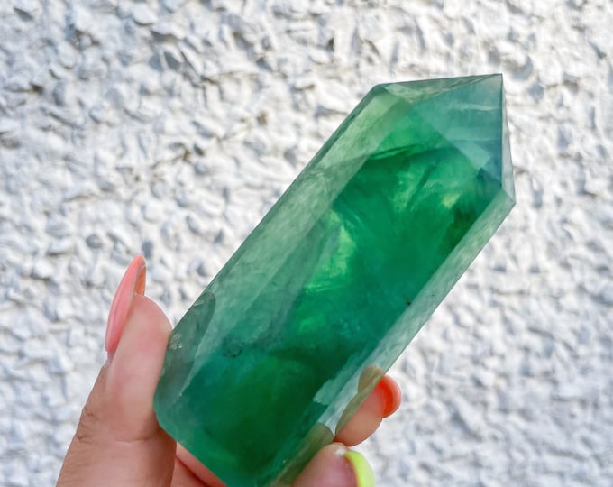 Green fluorite tower healing crystal
