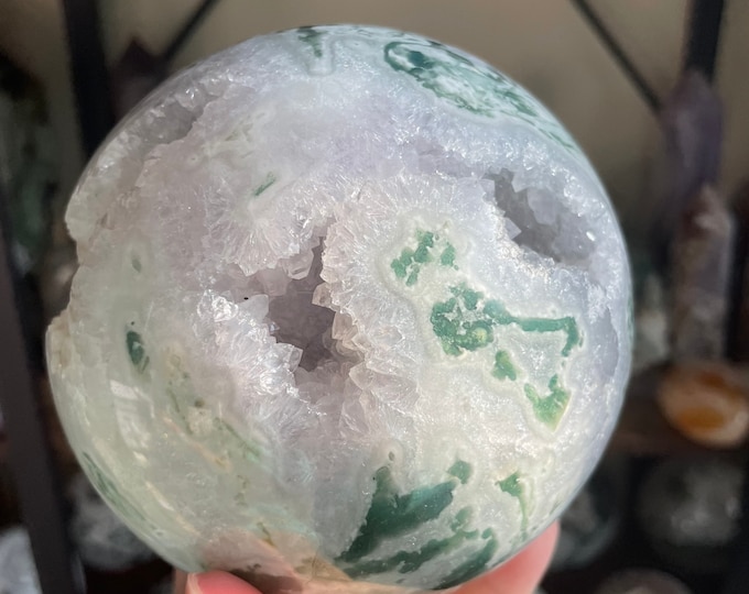 Natural Moss Agate Sphere - High Quality Druzy Healing Crystal for Home Decor and Meditation