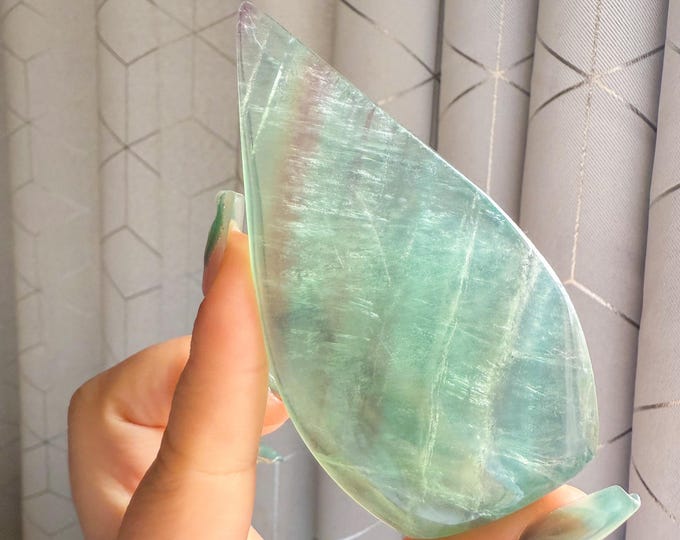 Green fluorite flame point healing crystal home decoration meditation | gift for her |gift for him |crystal gift