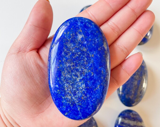 Lapis lazuli premium palmstone Healing Crystals