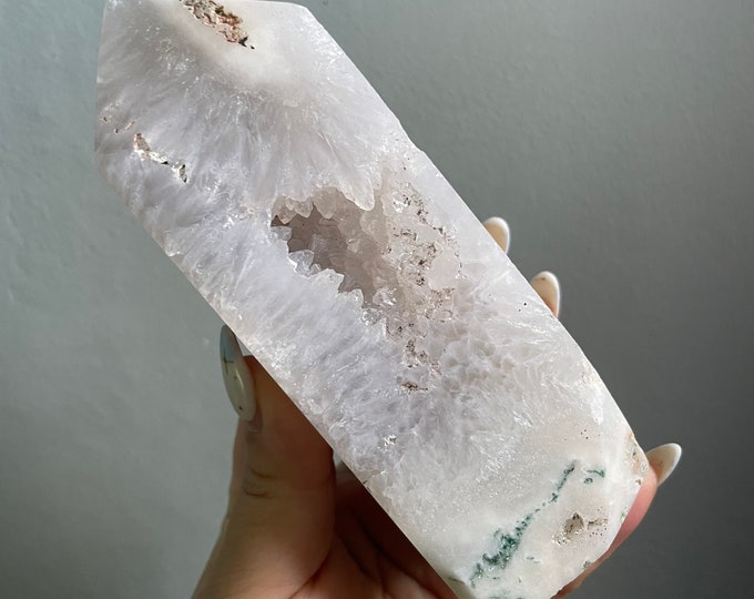 Druzy Moss agate crystal tower | moss agate crystal home decoration |healing crystal | birthstone gifts| wedding anniversary gift